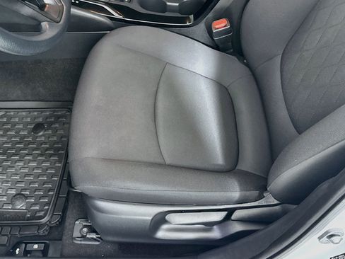 Certified 2021 Toyota Corolla LE w/ Carpet Mat Package (TMS) FWD image 20