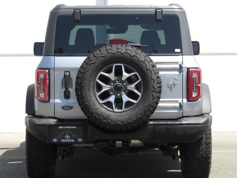 Used 2024 Ford Bronco Badlands AWD/4WD image 7