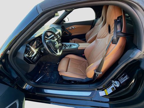Used 2020 BMW Z4 sDrive30i w/ Convenience Package image 20