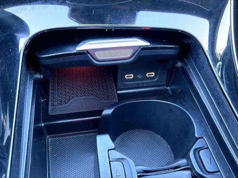 Used 2025 Mercedes-Benz C 300 C 300 image 34