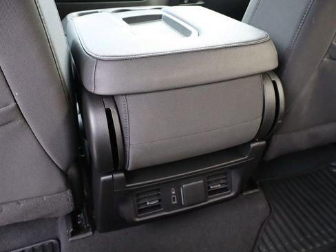 Used 2022 GMC Sierra 1500 Elevation image 42