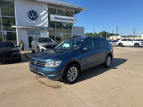 Used 2019 Volkswagen Tiguan S FWD image 1
