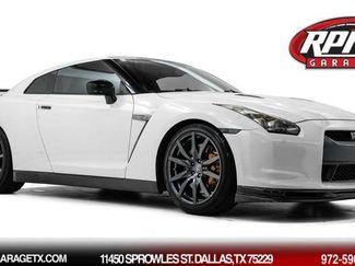 Used 2009 Nissan GT-R Premium video 1