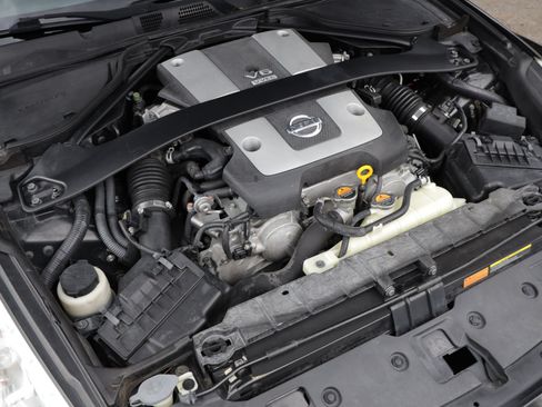 Used 2013 Nissan 370Z Touring w/ Sport Pkg RWD image 50