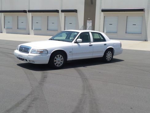 Used 2006 Mercury Grand Marquis LS image 7