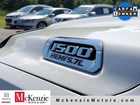 Used 2019 RAM 1500 Laramie AWD/4WD image 29