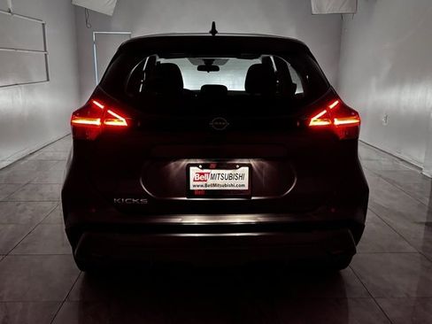 Used 2024 Nissan Kicks S image 37
