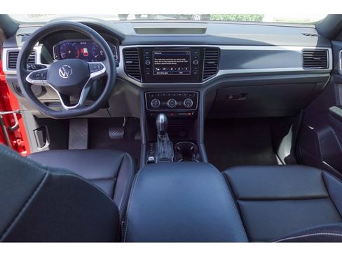 Used 2021 Volkswagen Atlas Cross Sport SEL FWD image 22
