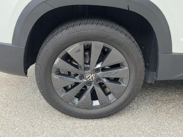 Used 2024 Volkswagen Taos S FWD image 5