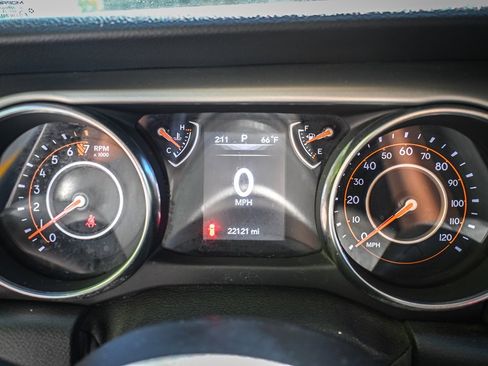 Used 2021 Jeep Wrangler Unlimited Sport AWD/4WD image 10