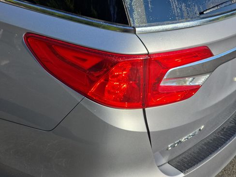 Used 2018 Honda Odyssey EX-L image 35