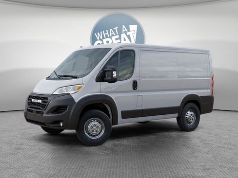 New 2026 RAM ProMaster 1500 w/ Safety Group FWD image 3