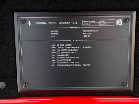Used 2019 Ferrari Portofino RWD image 4
