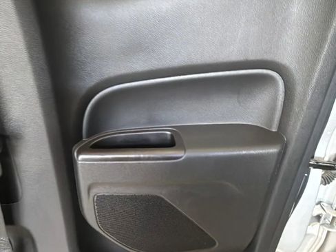 Used 2020 Chevrolet Colorado W/T image 20