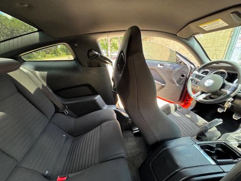 Used 2012 Ford Mustang Boss 302 w/ Boss 302 Accessory Pkg RWD image 38