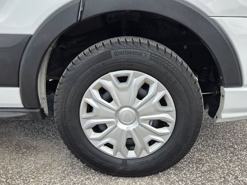 Certified 2024 Ford Transit 350 XLT RWD image 11