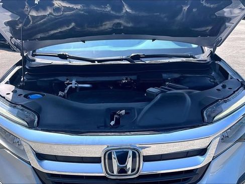 Used 2021 Honda Pilot Touring image 34