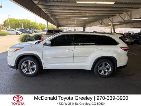Used 2016 Toyota Highlander Limited Platinum AWD/4WD image 8