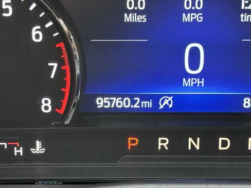 Used 2020 Ford Explorer XLT w/ Class III Trailer Tow Package image 26