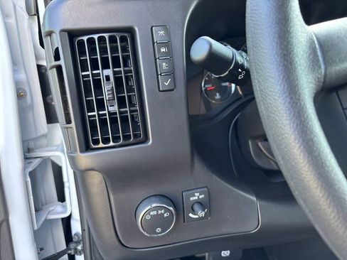 New 2024 Chevrolet Express 3500 w/ Power Convenience Package image 20