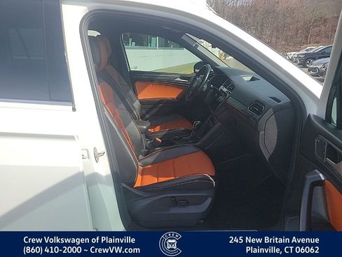 Certified 2021 Volkswagen Tiguan SEL Premium R-Line image 16