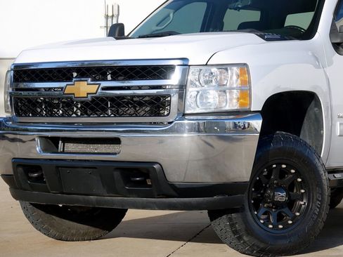 Used 2014 Chevrolet Silverado 2500 LT image 20
