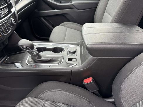 Used 2023 Chevrolet Traverse LT w/ LPO, Floor Liner Package image 14