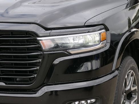Used 2025 RAM 1500 Laramie w/ Sport Appearance Package image 9