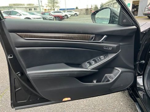 Used 2021 Honda Accord EX-L image 19