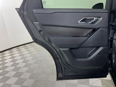 Used 2025 Land Rover Range Rover Velar Dynamic SE image 26