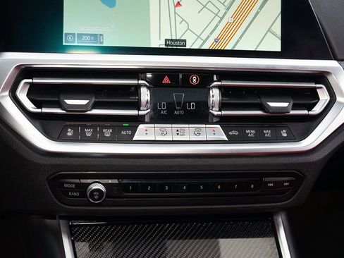 Used 2021 BMW M4 Coupe w/ Executive Package image 18