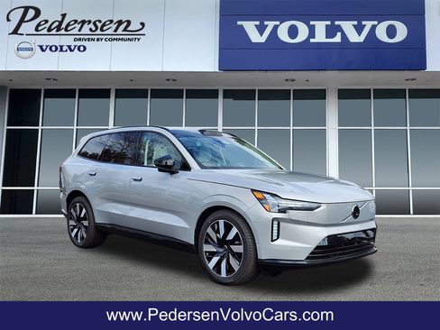 New 2025 Volvo EX90 Ultra image 1