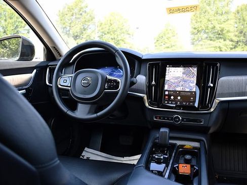 Used 2023 Volvo S90 B6 Plus w/ Protection Package Premier AWD/4WD image 19