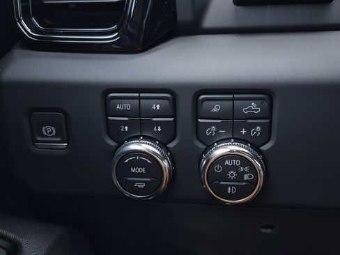 Certified 2023 GMC Sierra 1500 AT4X AWD/4WD image 22