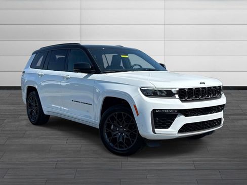 New 2026 Jeep Grand Cherokee L Summit AWD/4WD image 1