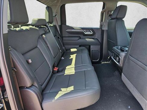 New 2026 Chevrolet Silverado 1500 LTZ w/ Z71 Off-Road Package AWD/4WD image 15