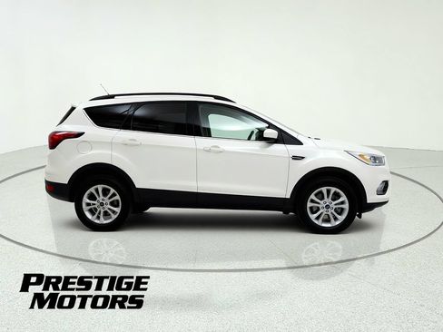 Used 2019 Ford Escape SEL AWD/4WD image 7
