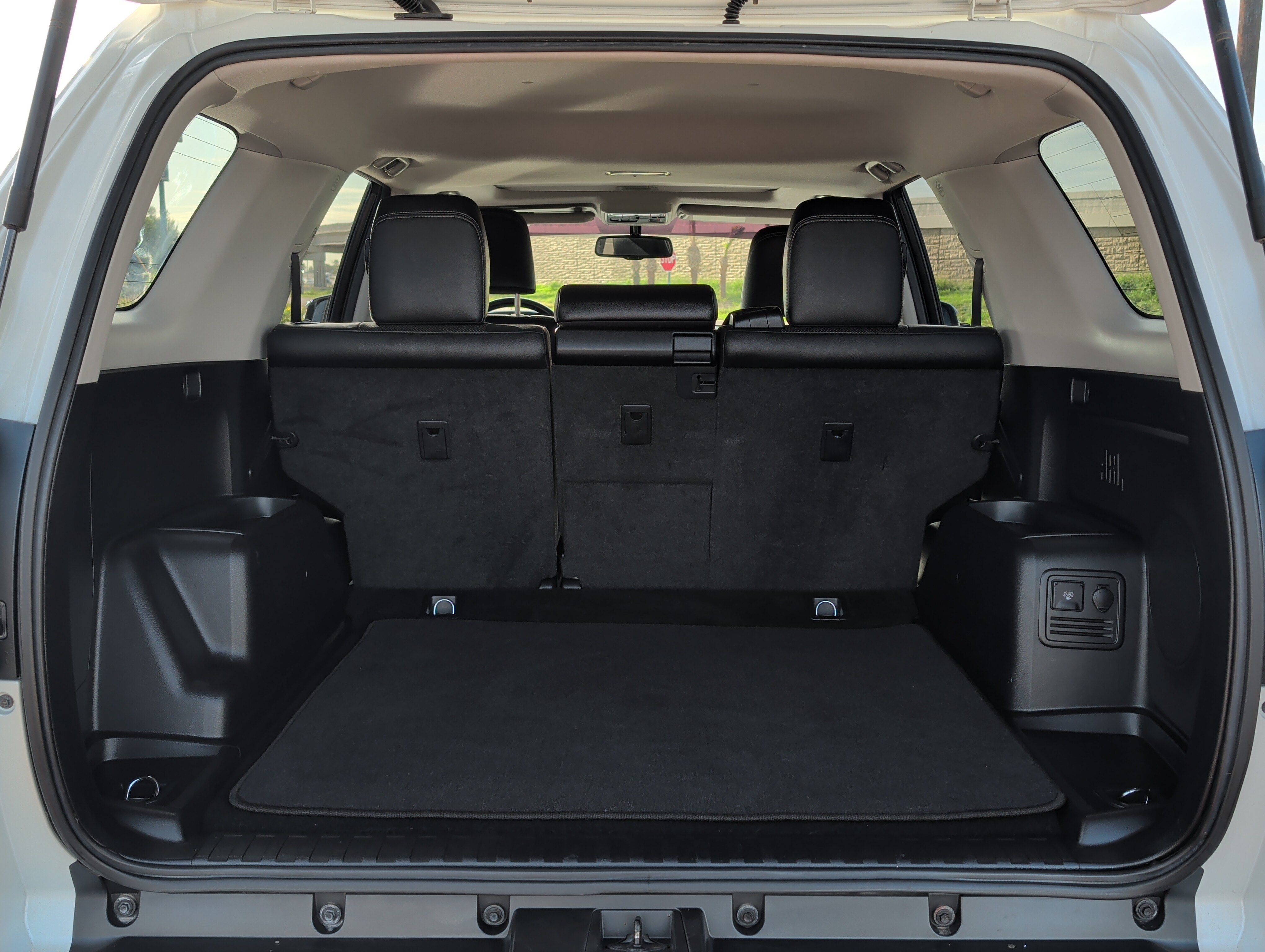 Used 2017 Toyota 4Runner Limited RWD image 27