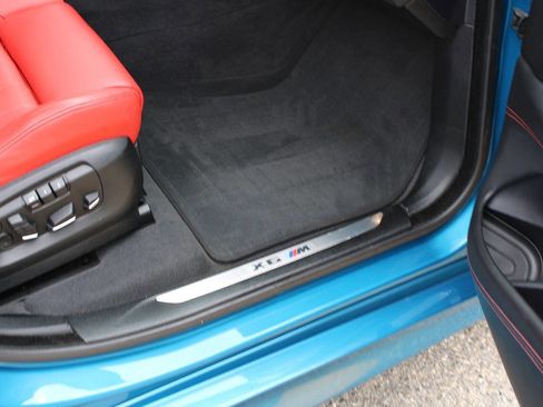 Used 2018 BMW X6 M image 82