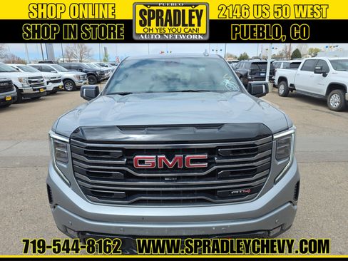 Used 2025 GMC Sierra 1500 AT4 image 2