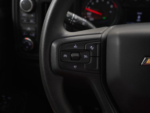 Used 2022 Chevrolet Silverado 1500 Custom AWD/4WD image 23