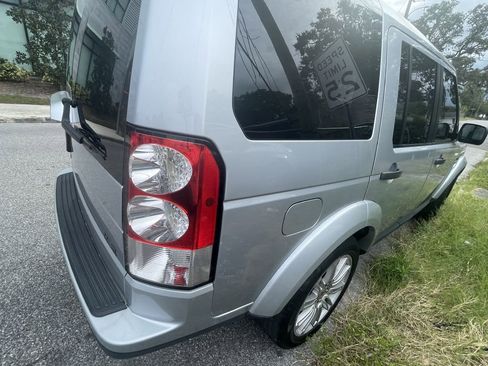 Used 2011 Land Rover LR4 HSE image 19