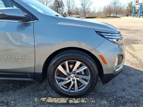 Used 2023 Chevrolet Equinox Premier FWD image 26