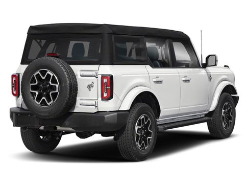 Used 2024 Ford Bronco Outer Banks AWD/4WD image 2