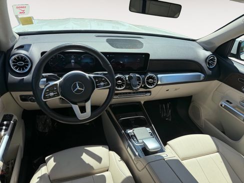 Used 2020 Mercedes-Benz GLB 250 4MATIC image 15
