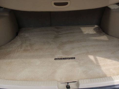 Used 2001 Toyota Highlander 2WD V6 image 25