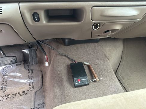 Used 2003 Ford F350 XLT image 20