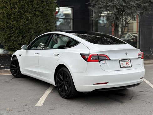 Used 2022 Tesla Model 3 Long Range image 18