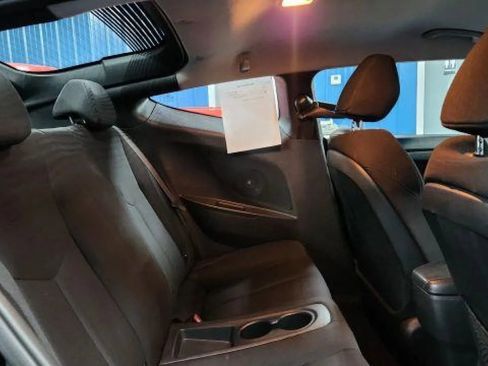 Used 2013 Hyundai Veloster RE:MIX Edition image 20