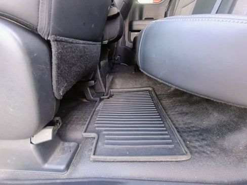 Used 2018 Nissan Titan S w/ S Utility Package RWD image 45